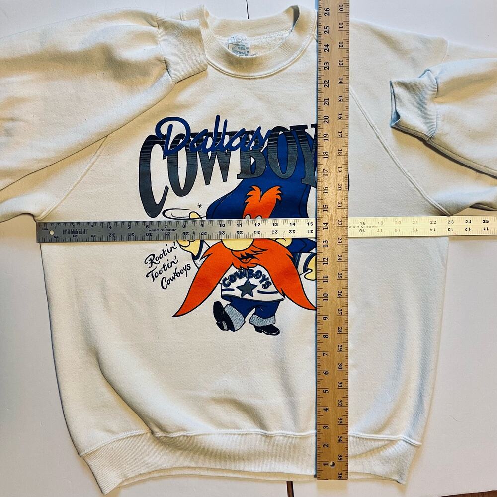 Vintage 90s Dallas Cowboys Yosemite Sam Football NFL Crewneck Sweatshirt USA XL - Picture 12 of 12